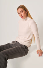 Carica l&#39;immagine nel visualizzatore di Gallery, Dolcevita in maglia fine donna
