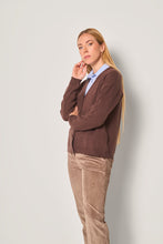 Carica l&#39;immagine nel visualizzatore di Gallery, Cardigan in maglia donna

