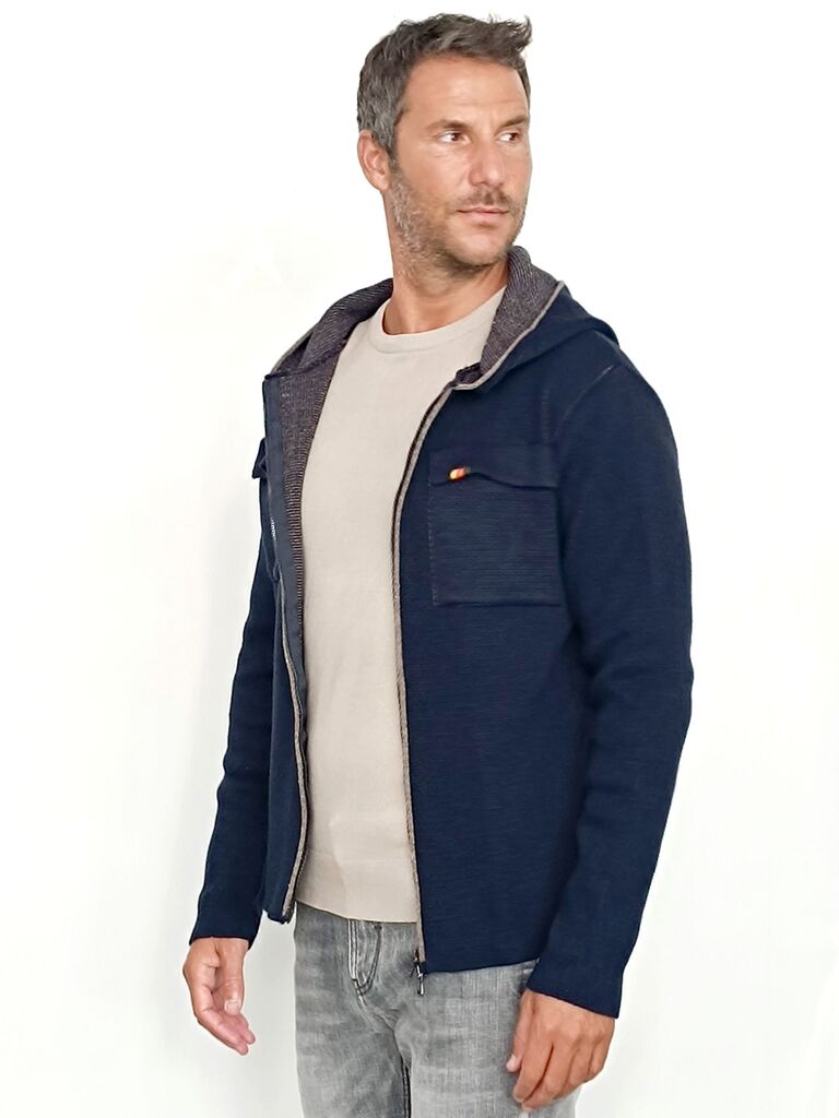 Cardigan con cappuccio