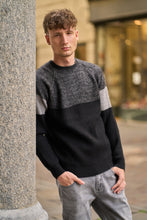 Carica l&#39;immagine nel visualizzatore di Gallery, Maglioncino girocollo
