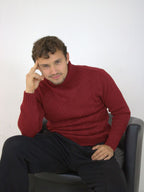 MAGLIONE UOMO COLLO ALTO – LAVORAZIONE TRIDIMENSIONALE