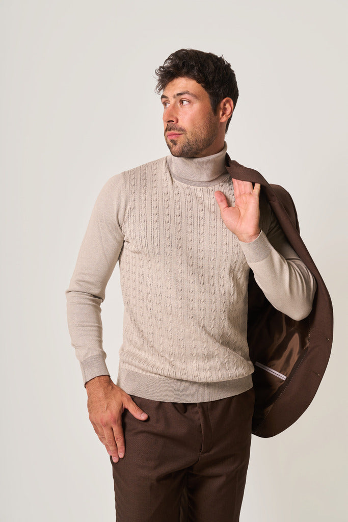 Maglione Dolcevita a Treccia