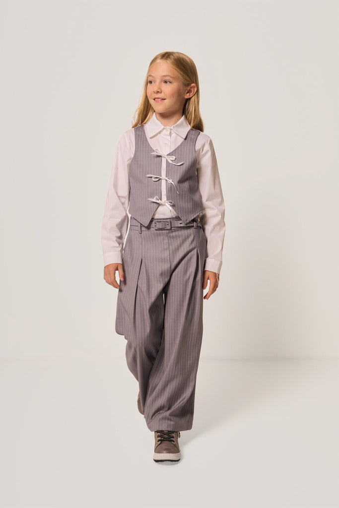 Pantalone gessato a palazzo