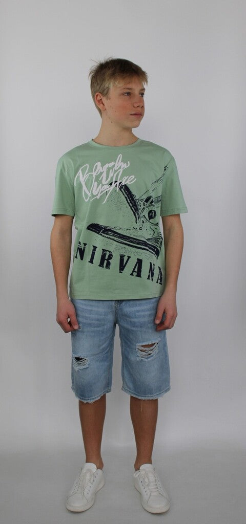 Pantaloncino di jeans con strappi