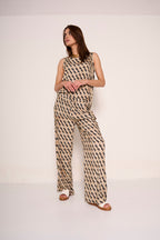 Pantalone ampio con fantasia