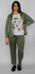 Pantalone donna verde salvia in tessuto morbido con gamba dritta