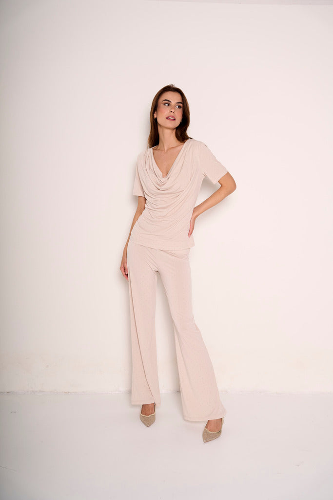 Pantalone con risvolto in vita e strass