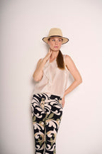 Pantalone a vita alta con elastico e fantasia