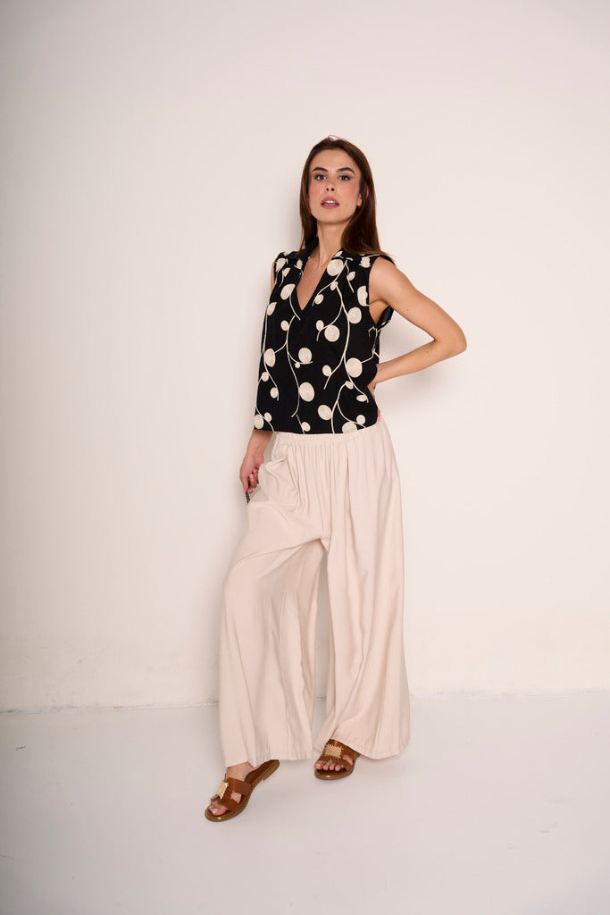 Pantaloni a palazzo con elastico in vita e pence