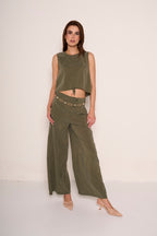 Pantaloni gamba larga verde militare