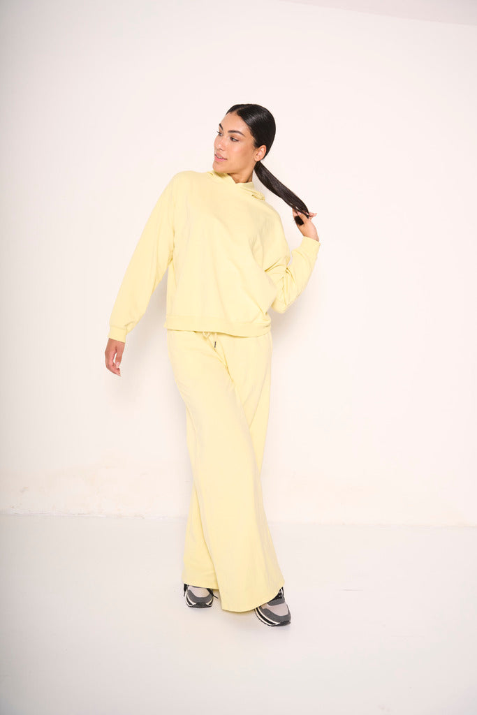 Pantalone ampio giallo chiaro