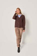 Carica l&#39;immagine nel visualizzatore di Gallery, Pantalone in velluto a coste donna
