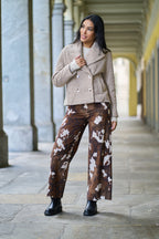 Pantalone muccato a gamba larga