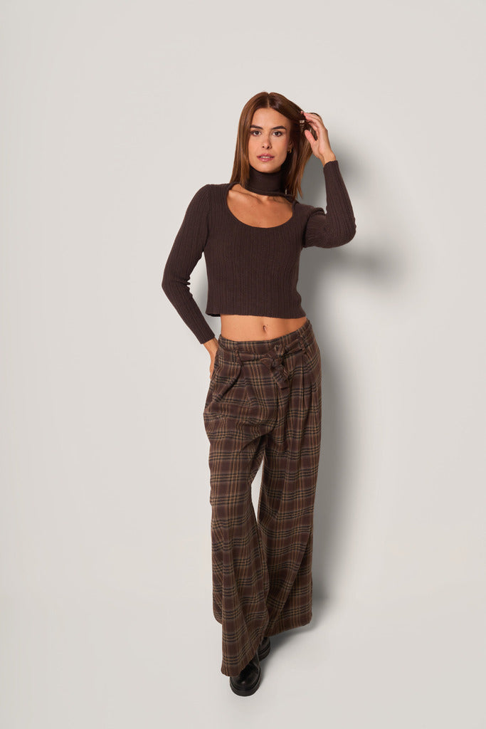 Pantaloni a palazzo a quadri con cintura