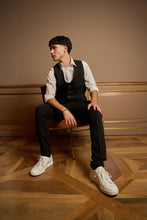 Carica l&#39;immagine nel visualizzatore di Gallery, Pantalone uomo classico
