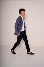 Mocassini uomo in camoscio blu Stile casual raffinato