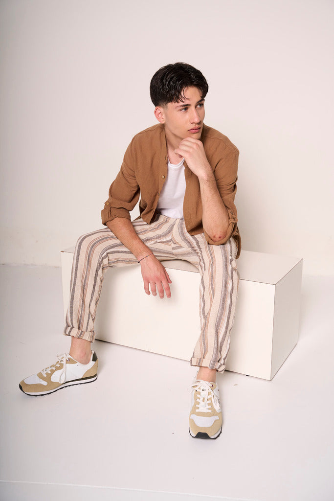 Sneakers retrò in suede e mesh beige/bianco