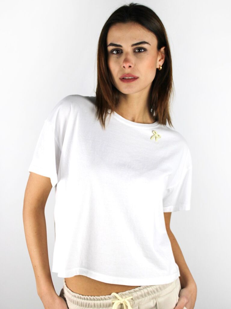 T-shirt con fiocchetto dorato