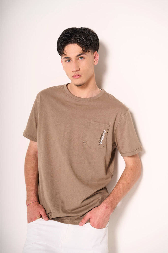 T-shirt fango con taschino
