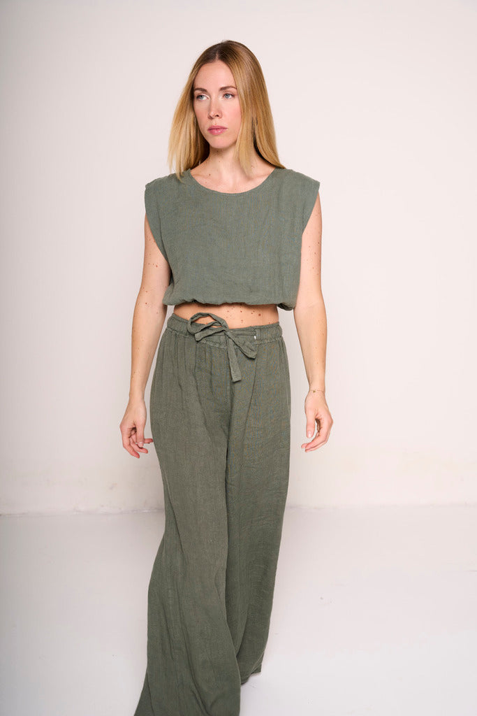 Top corto verde militare